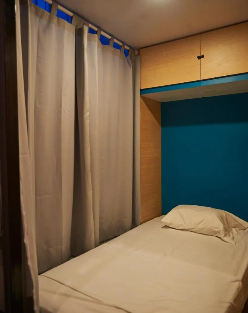 The Icon Capsule Hostel Cartagena