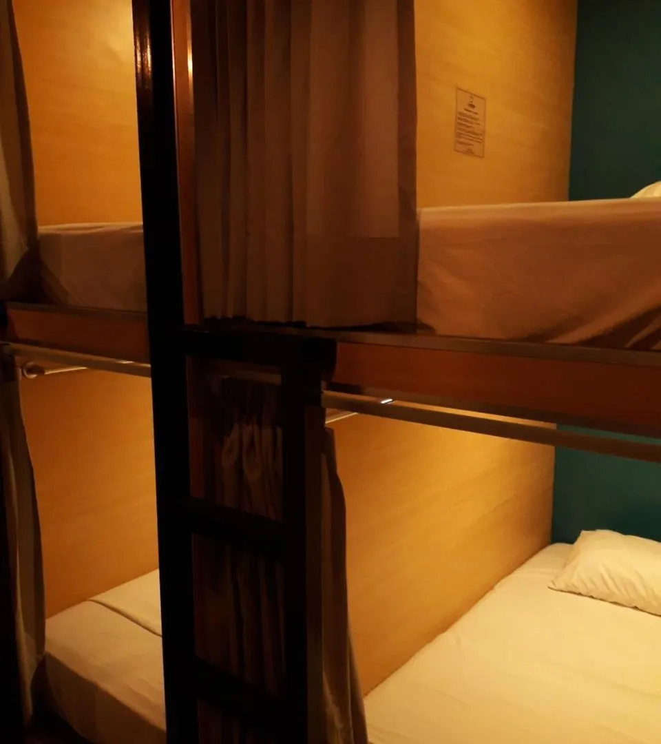The Icon Capsule Hostel Cartagena